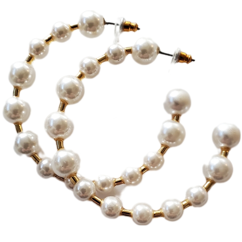 J Crew Elegant Gold Tone Bead and Cream Faux Pearl Hoop Earrings